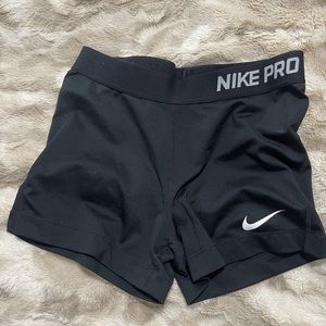 Women’s Nike pro shorts